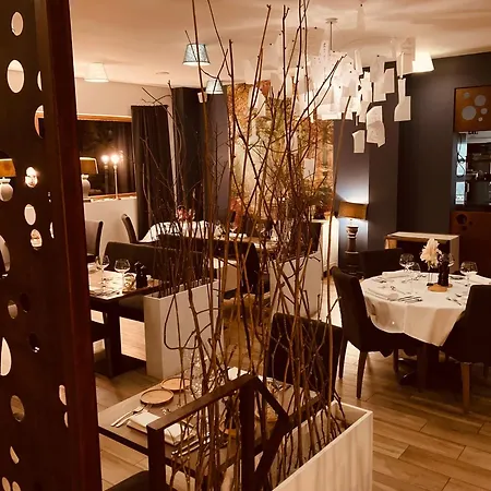 Πανσιόν Table Rase D'hotes, Restaurant Et Weekend Aux Thermes De 3*